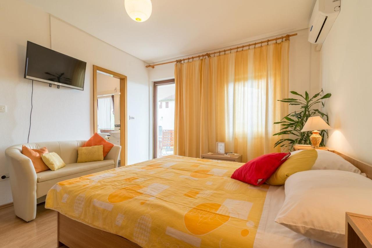 Apartments Bepina Biograd Na Moru Exteriér fotografie